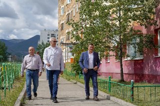 В Омсукчане строят новую котельную и физкультурный комплекс