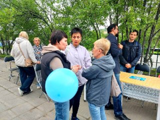 Магадан отметил День микрорайона Пионерный с благоустройством и мероприятиями